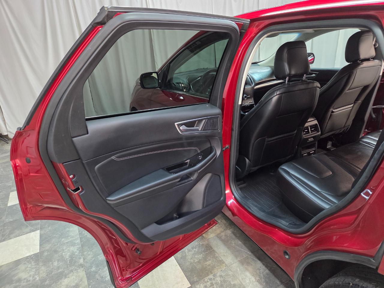 Ford Edge Titanium AWD 2020