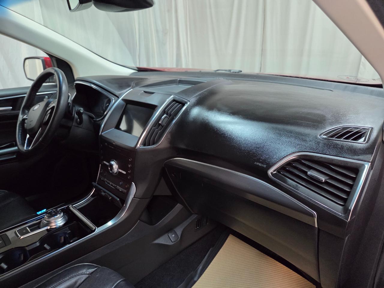 Ford Edge Titanium AWD 2020