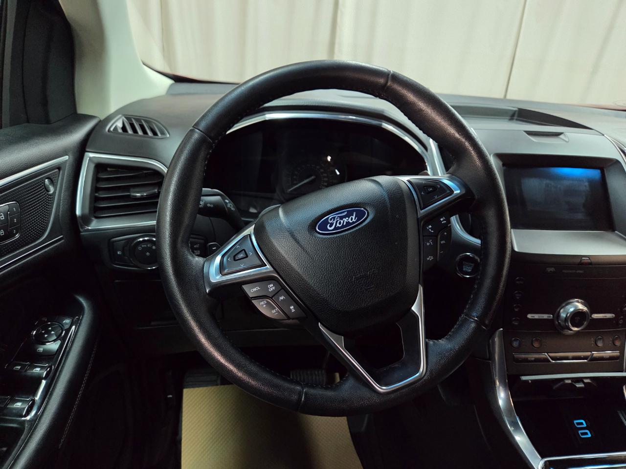 Ford Edge Titanium AWD 2020