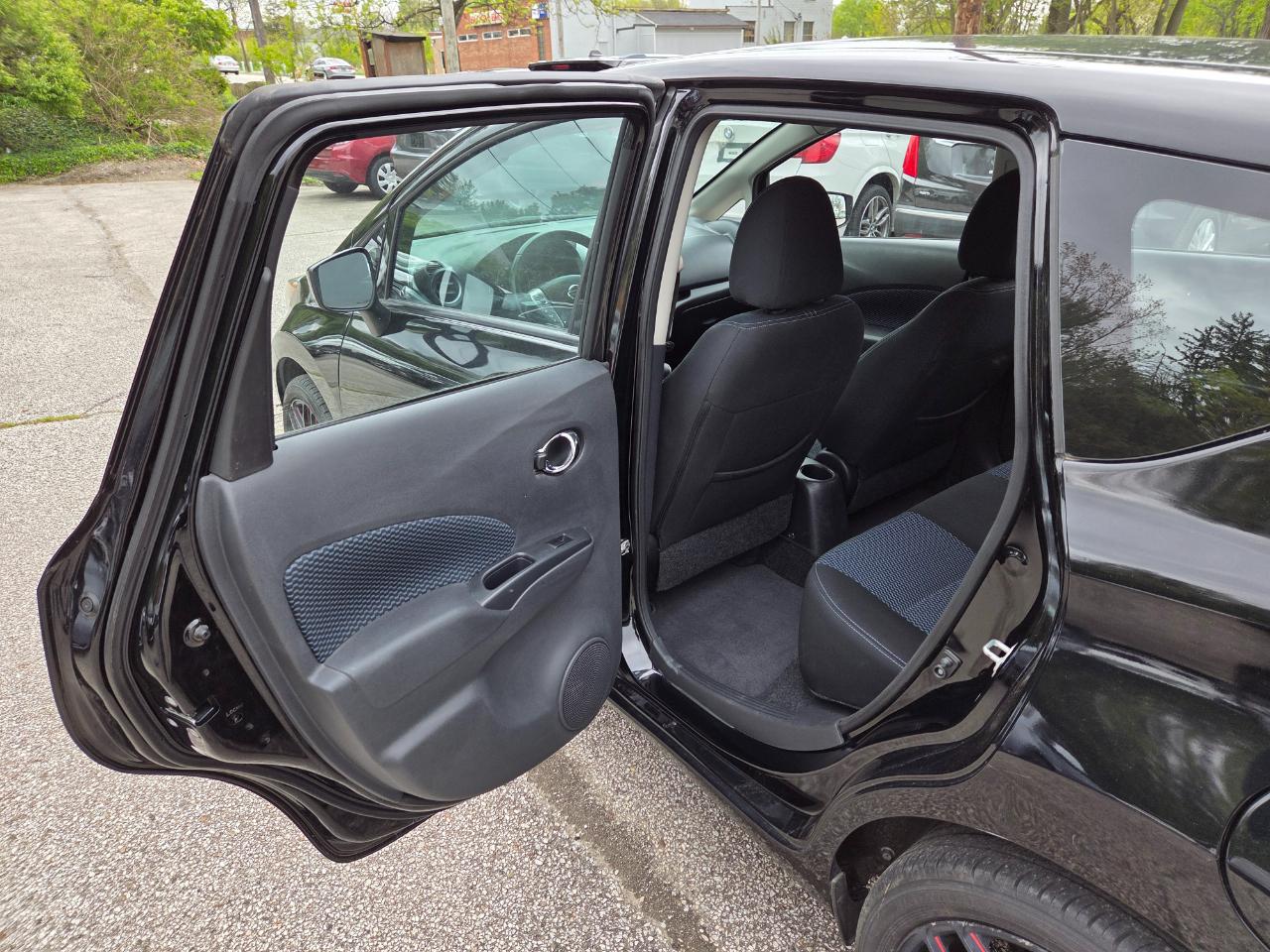 Nissan Versa Note SV 2018