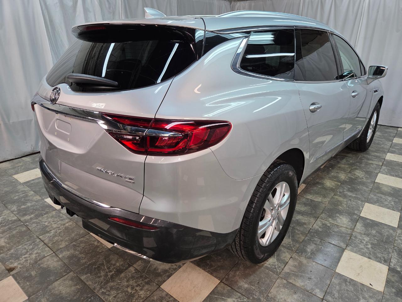 Buick Enclave Essence AWD 2019