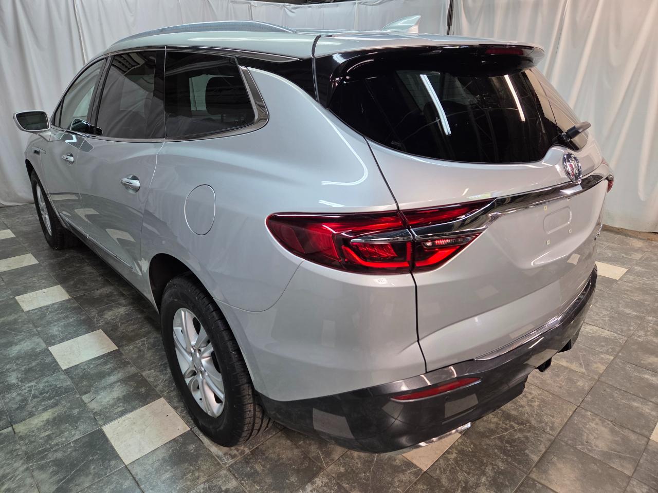 Buick Enclave Essence AWD 2019