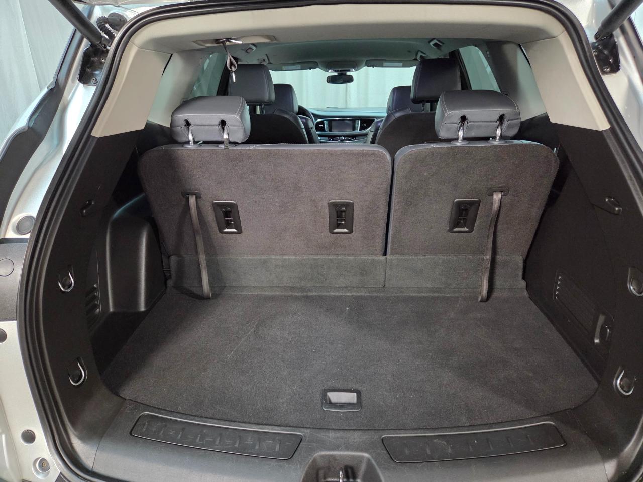Buick Enclave Essence AWD 2019