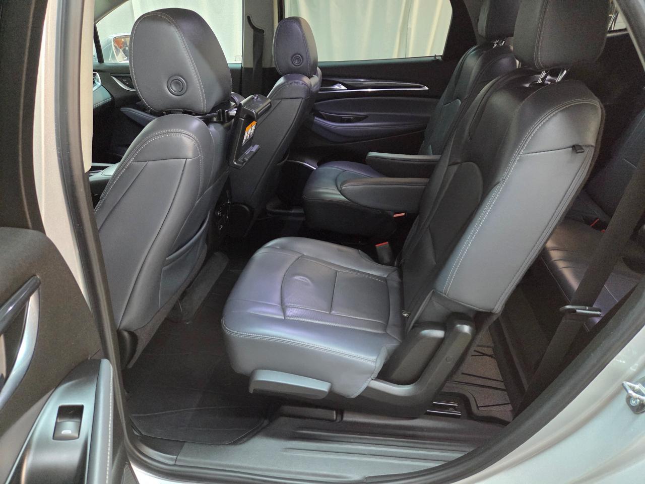 Buick Enclave Essence AWD 2019