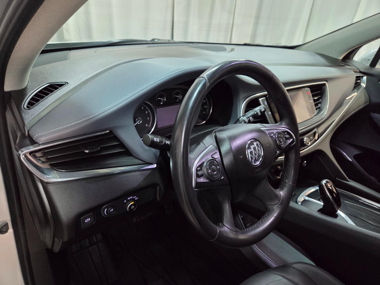 Buick Enclave Essence AWD 2019