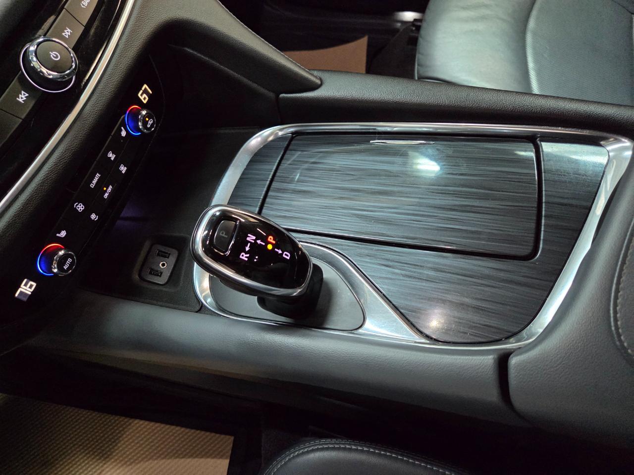 Buick Enclave Essence AWD 2019