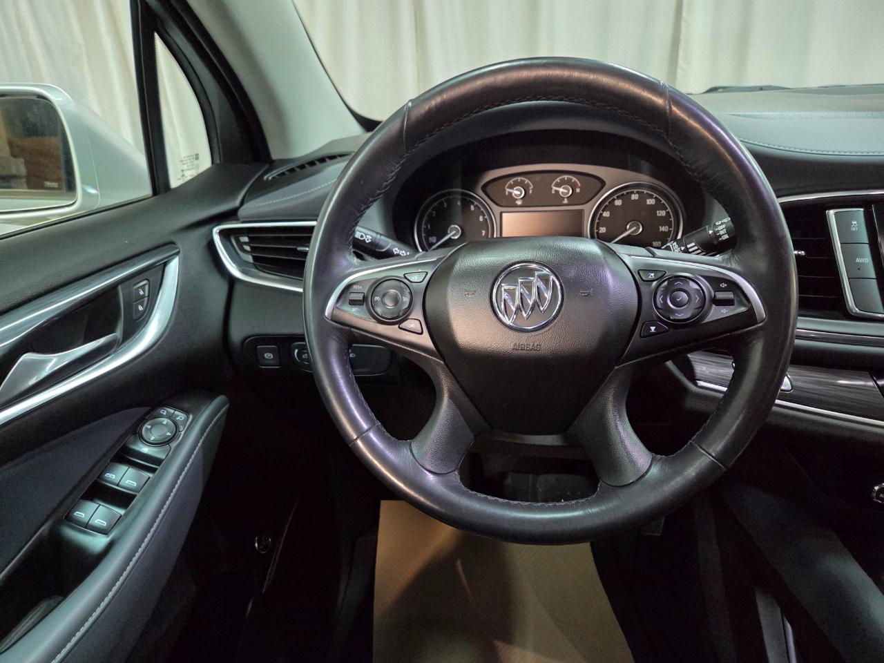 Buick Enclave Essence AWD 2019