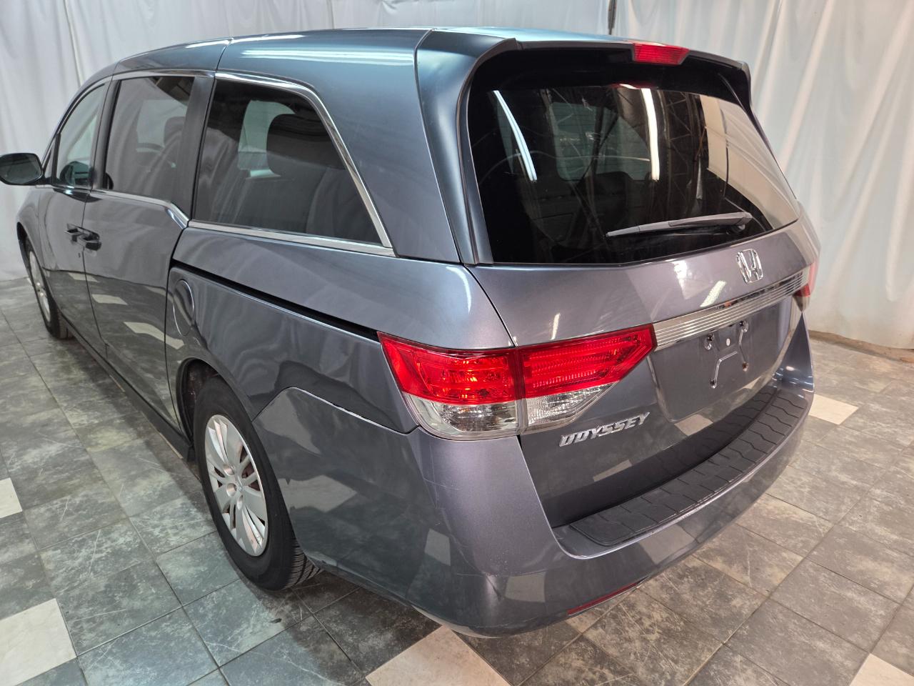 Honda Odyssey LX 2016