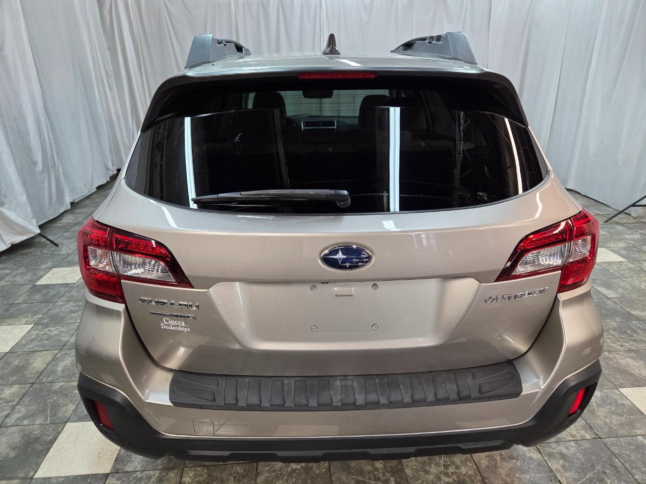 Subaru Outback 2.5i Premium 2019