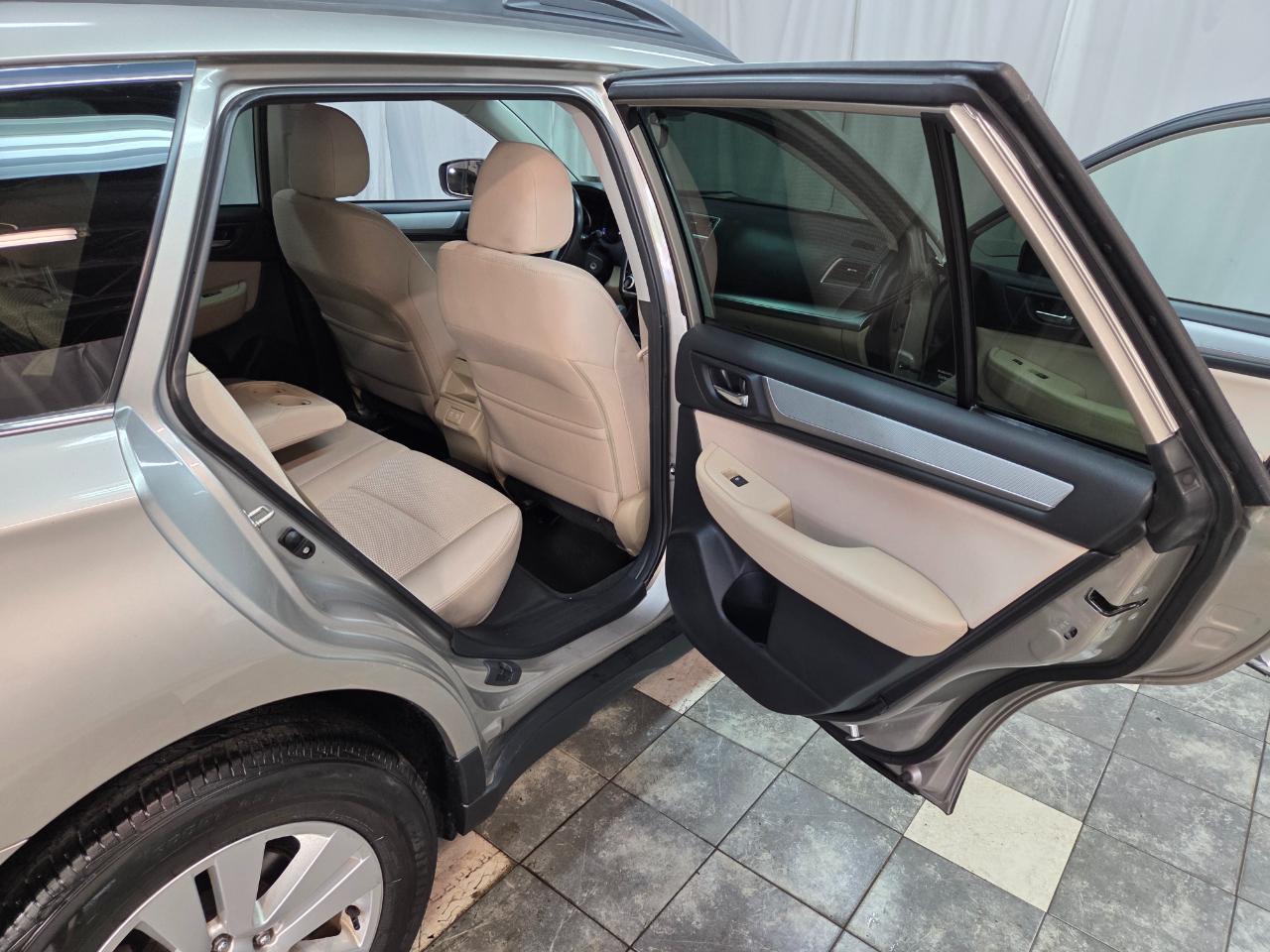 Subaru Outback 2.5i Premium 2019