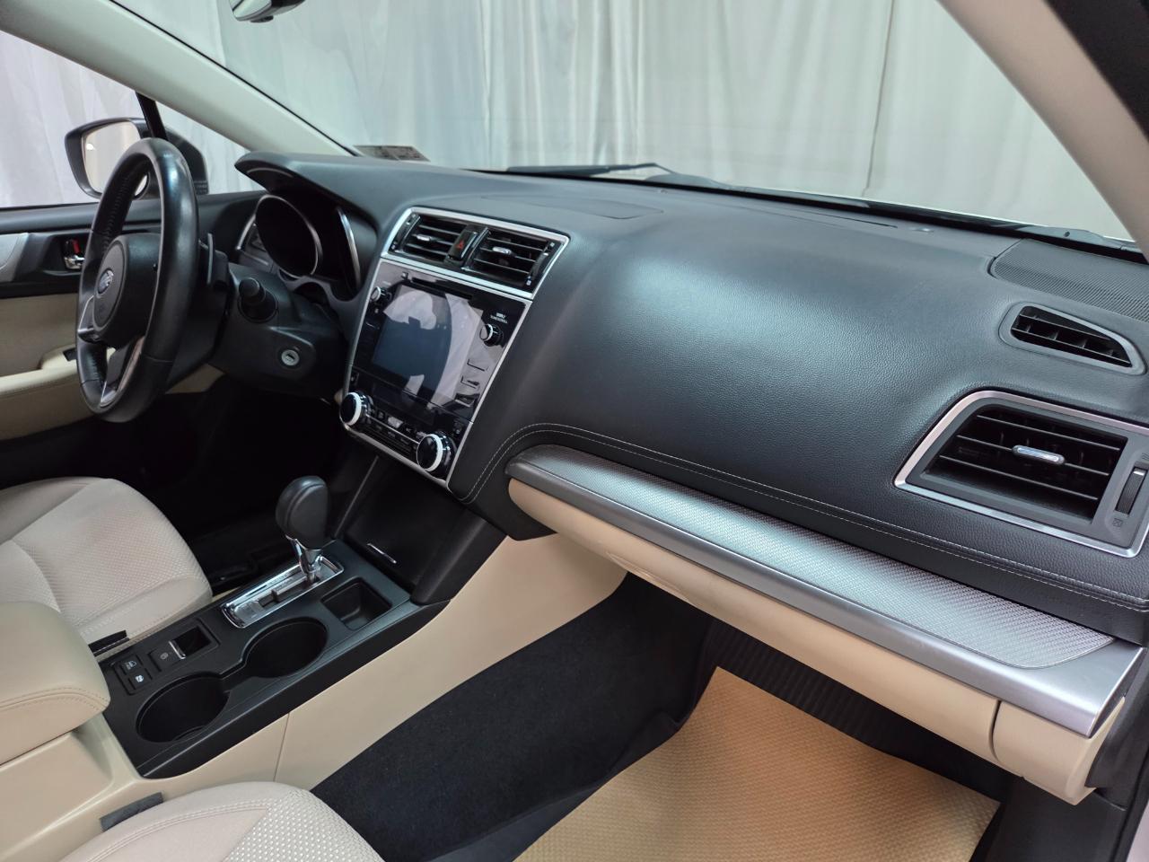 Subaru Outback 2.5i Premium 2019