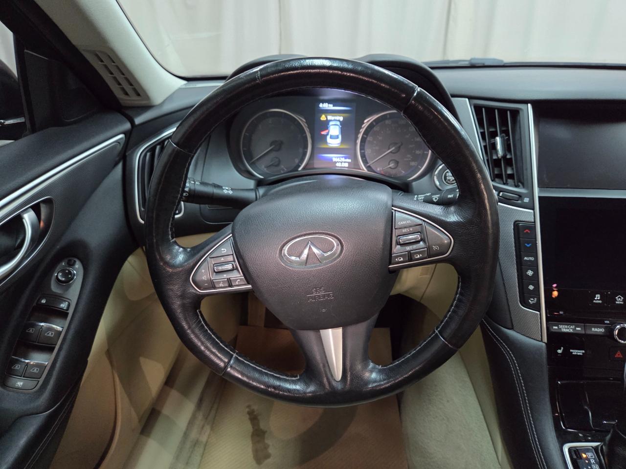 Infiniti Q50 Premium 4D Sedan AWD 2015