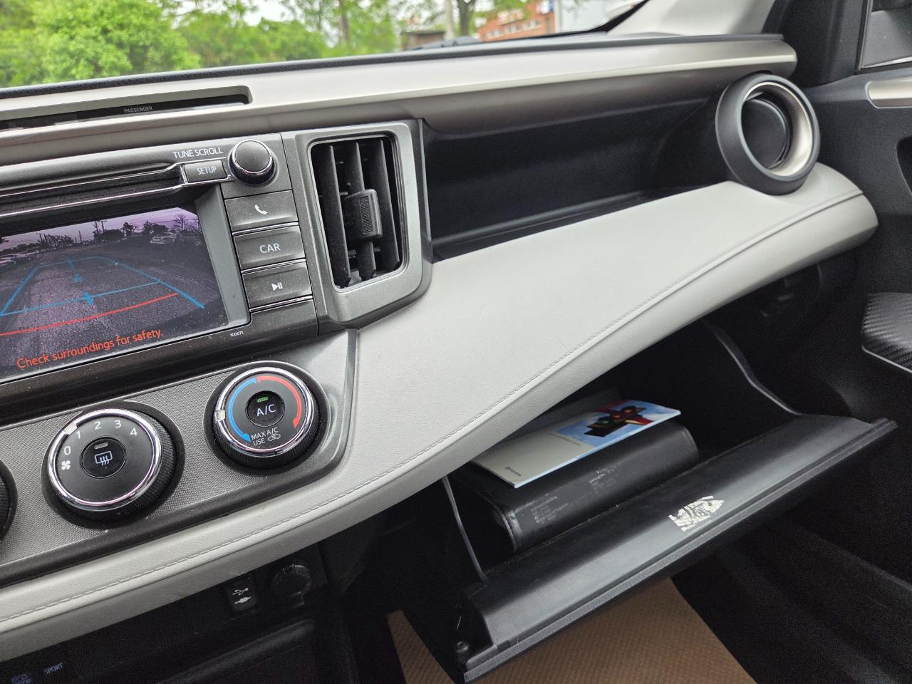 Toyota RAV4 LE AWD 2013
