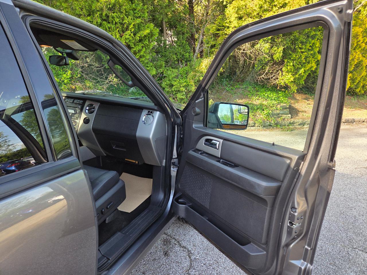 Ford Expedition Limited 4WD 2014