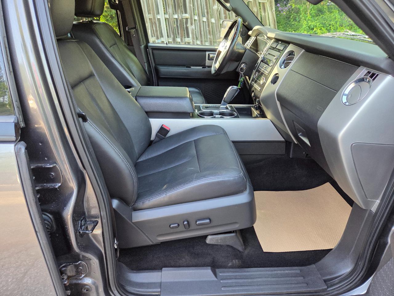 Ford Expedition Limited 4WD 2014