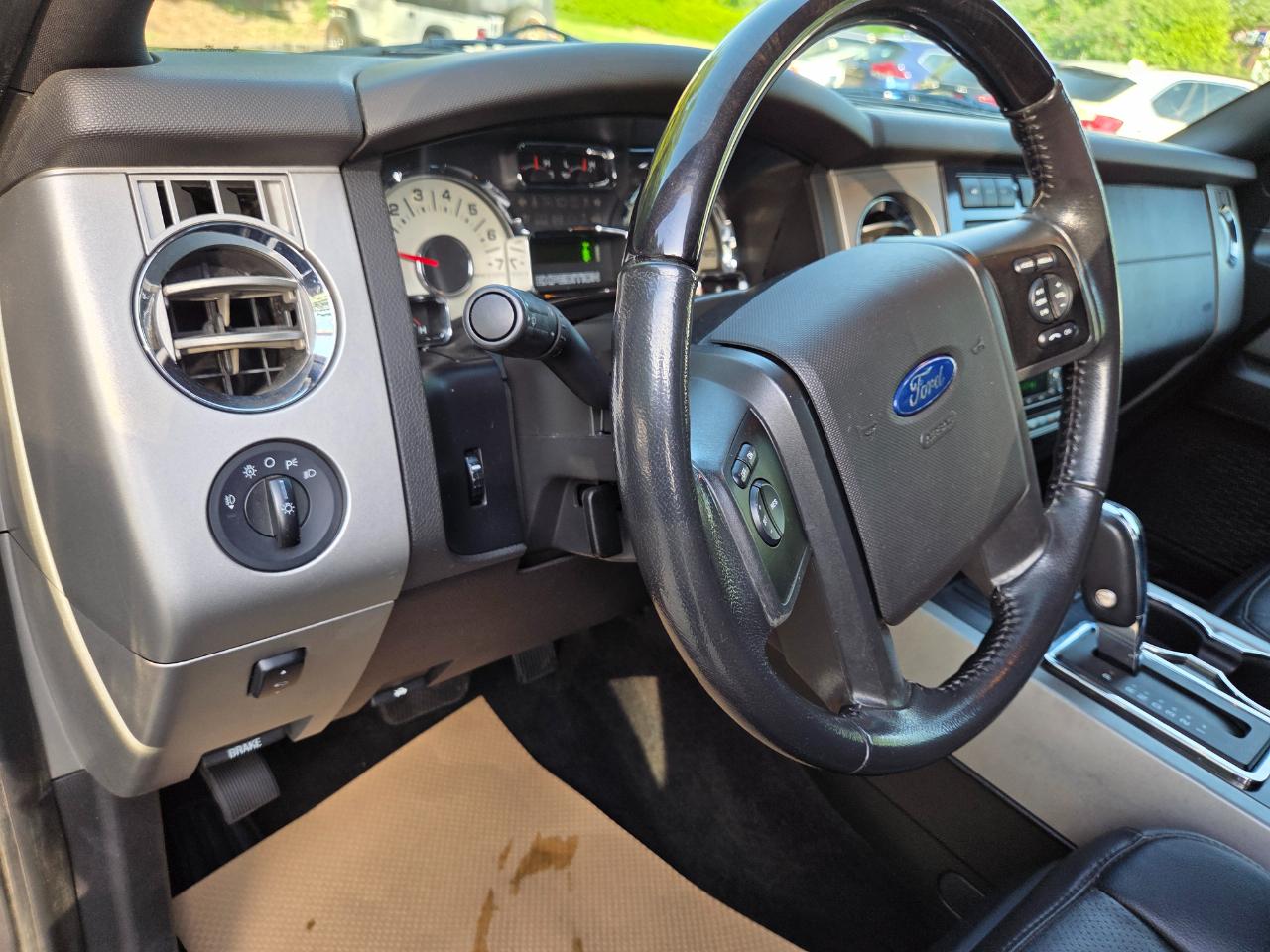 Ford Expedition Limited 4WD 2014