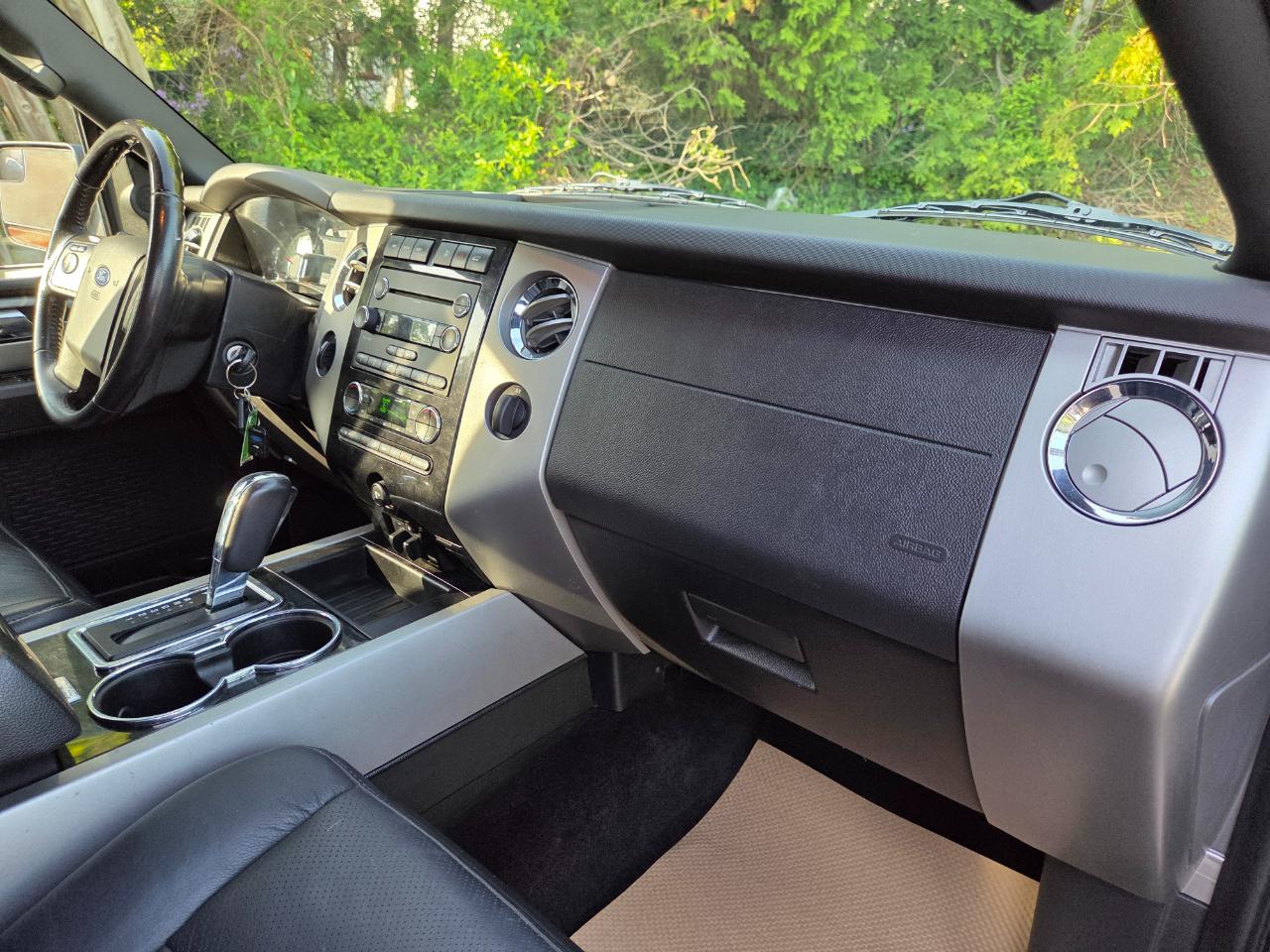 Ford Expedition Limited 4WD 2014