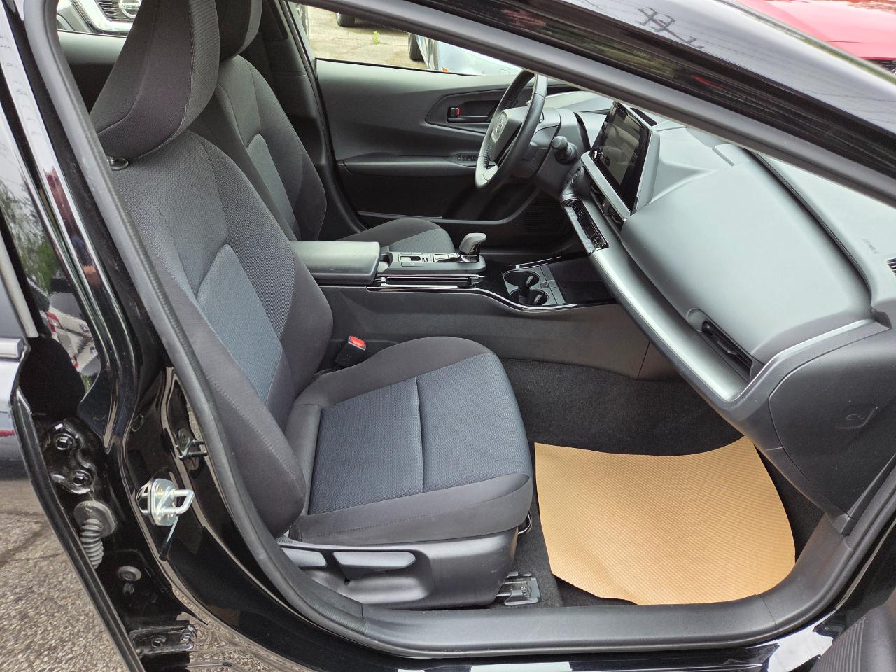 Toyota Prius LE 2024