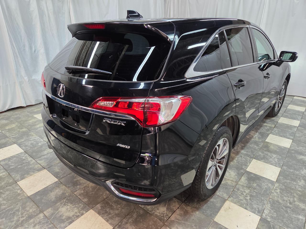 Acura RDX 6-Spd AT AWD w/Advance Package 2016