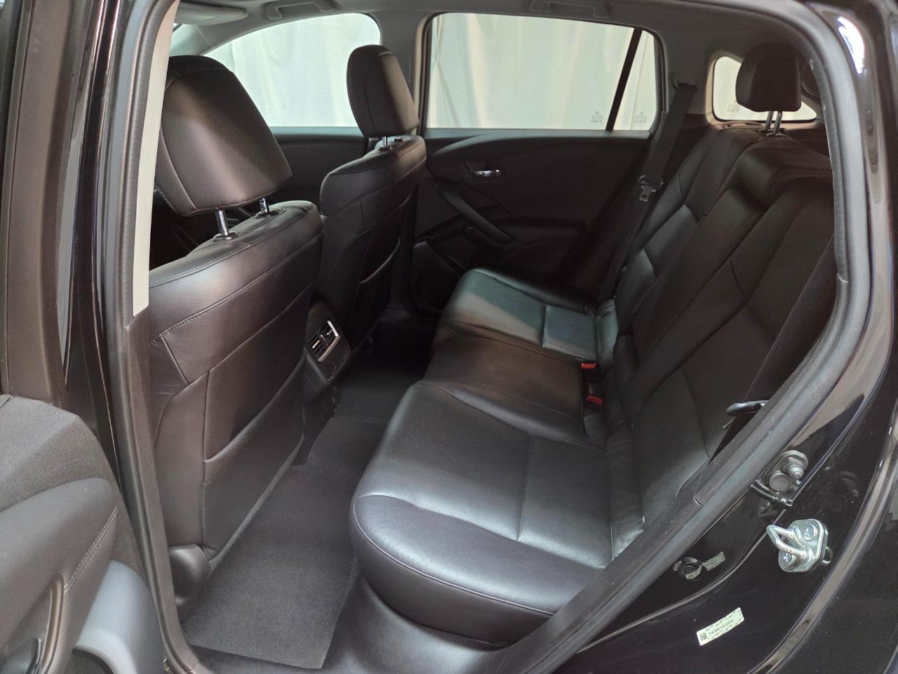 Acura RDX 6-Spd AT AWD w/Advance Package 2016