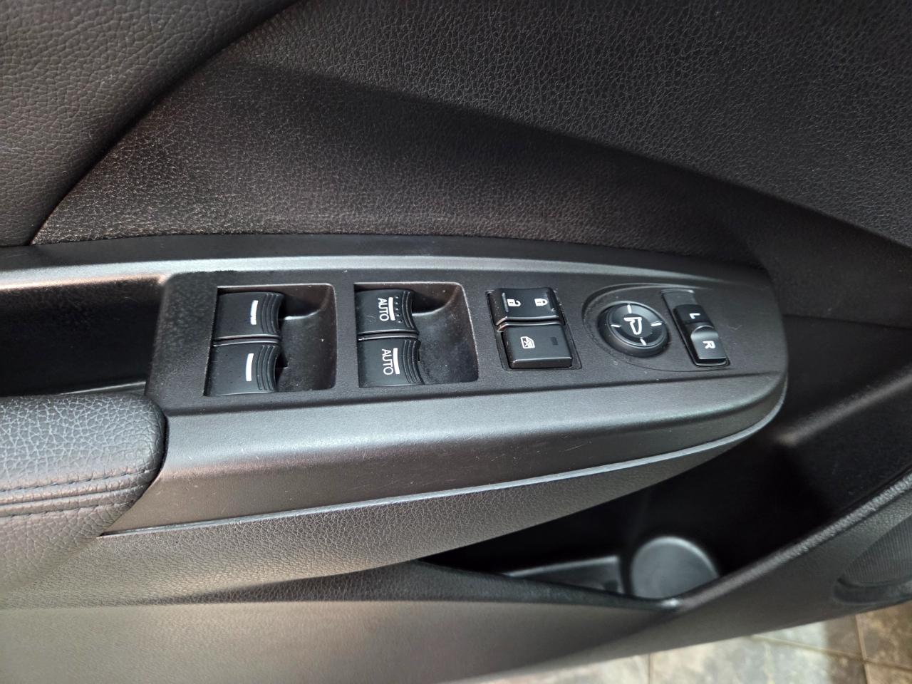 Acura RDX 6-Spd AT AWD w/Advance Package 2016