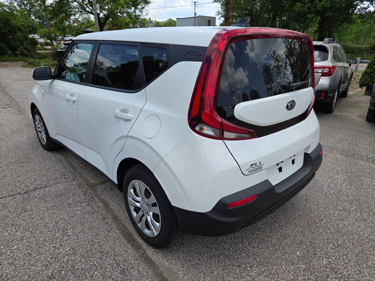 Kia Soul LX CVT 2021
