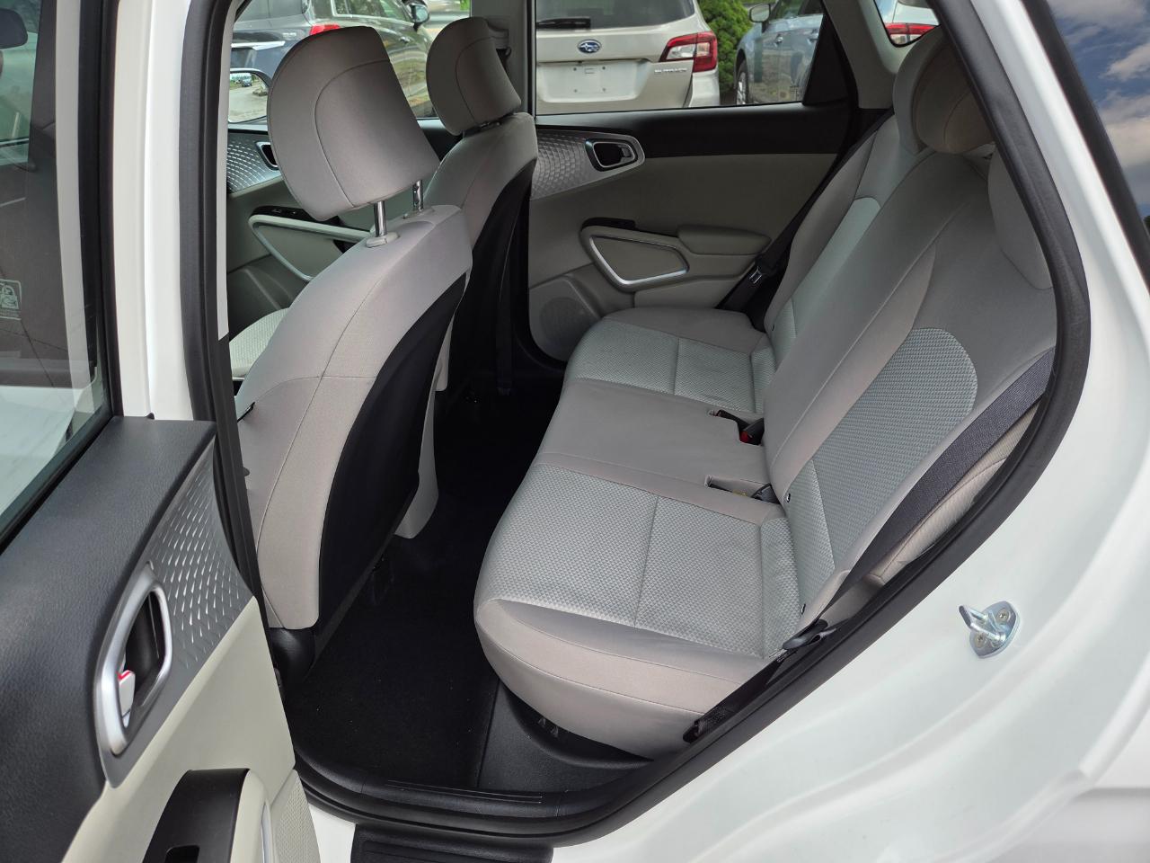 Kia Soul LX CVT 2021