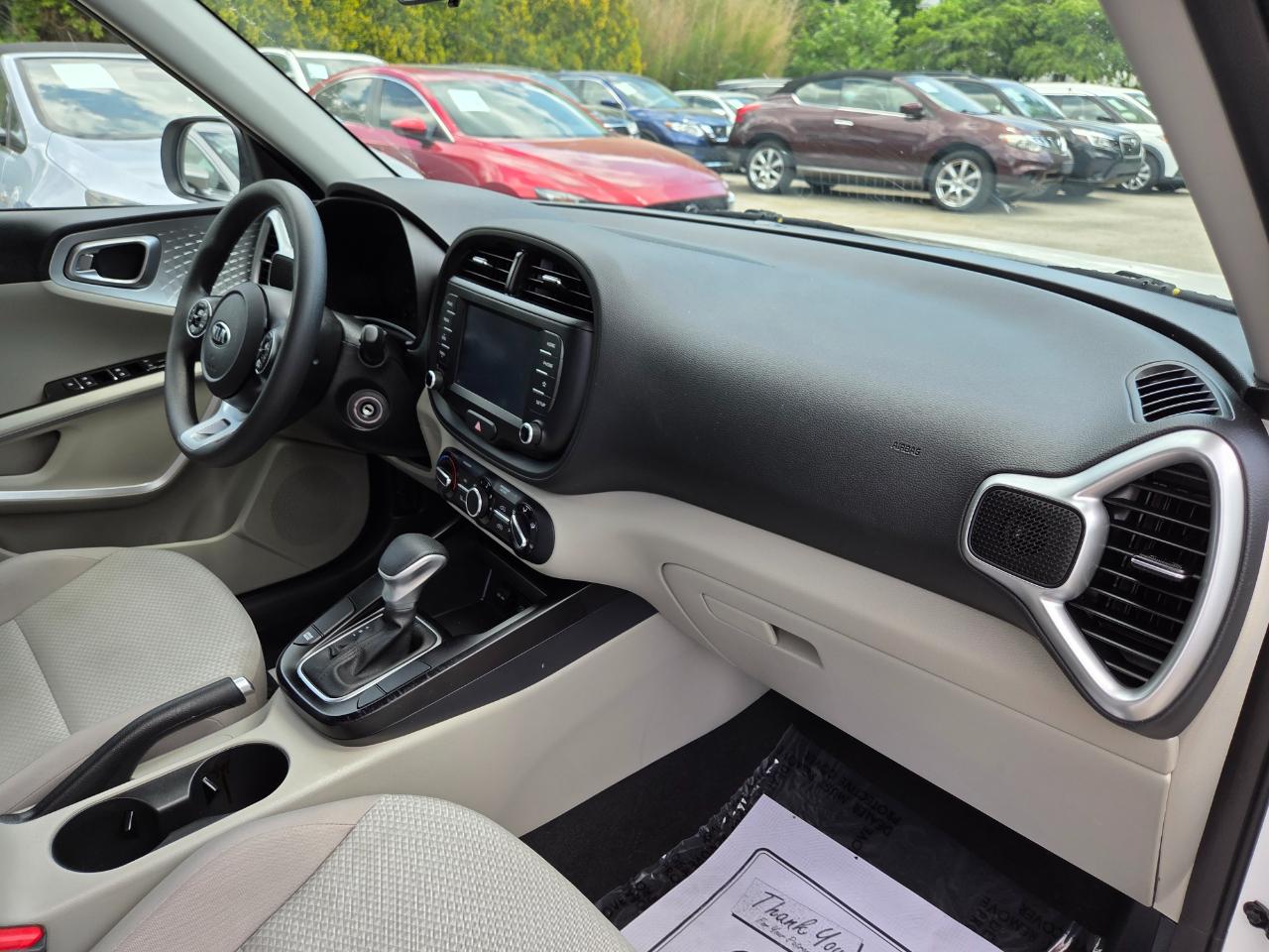 Kia Soul LX CVT 2021