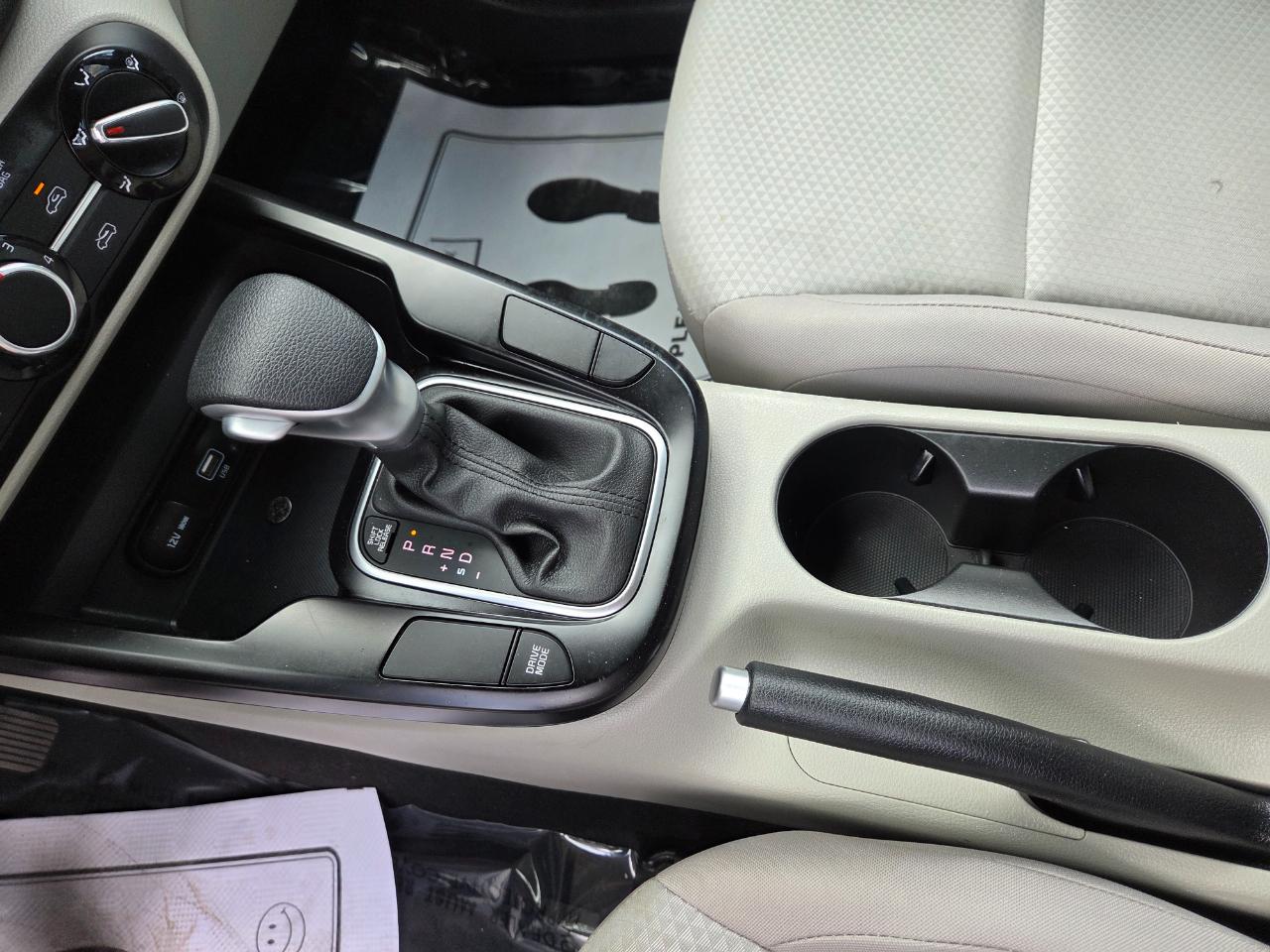 Kia Soul LX CVT 2021