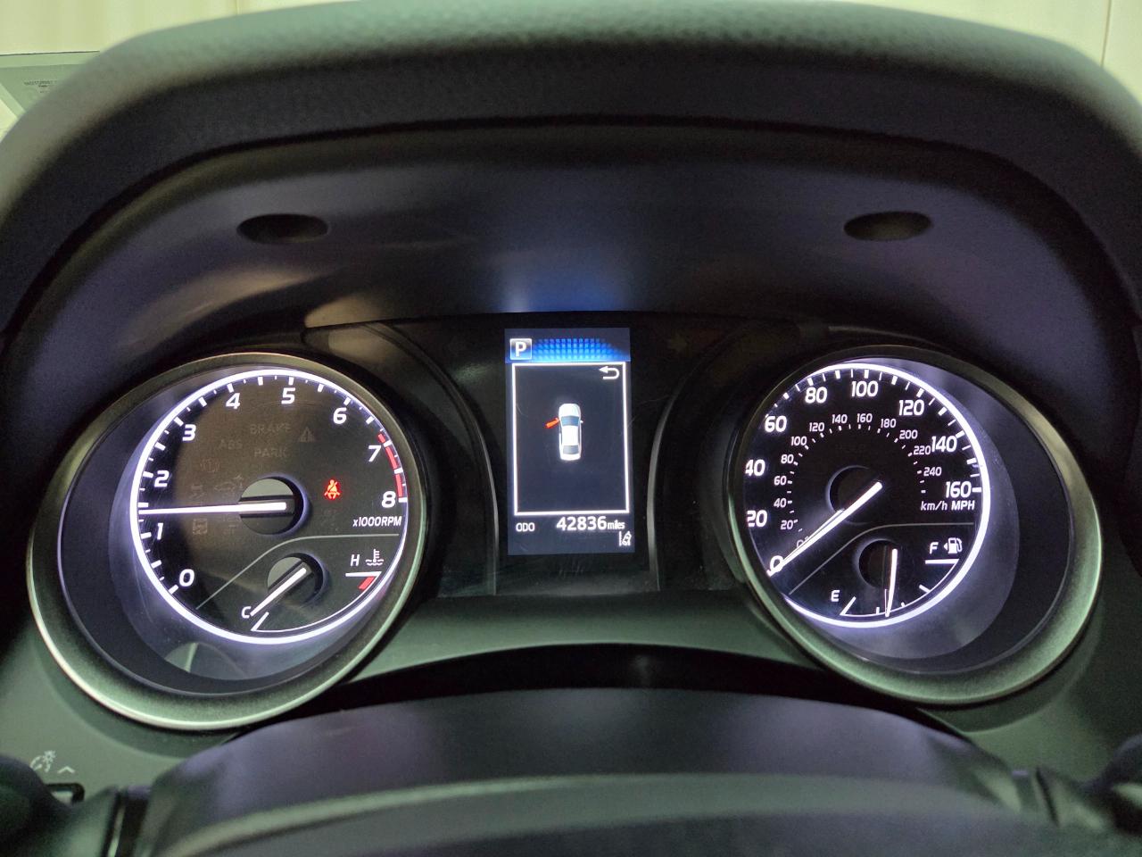 Toyota Camry SE 2022