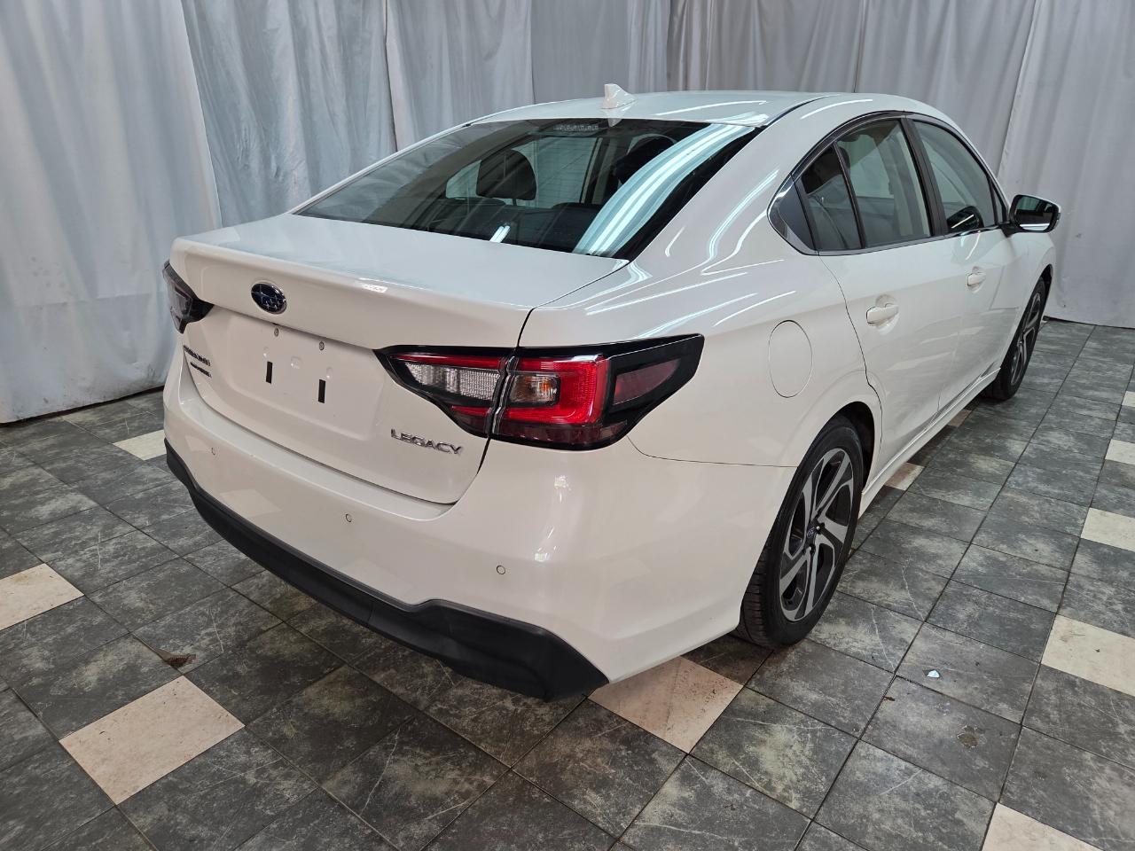 Subaru Legacy Limited 2020