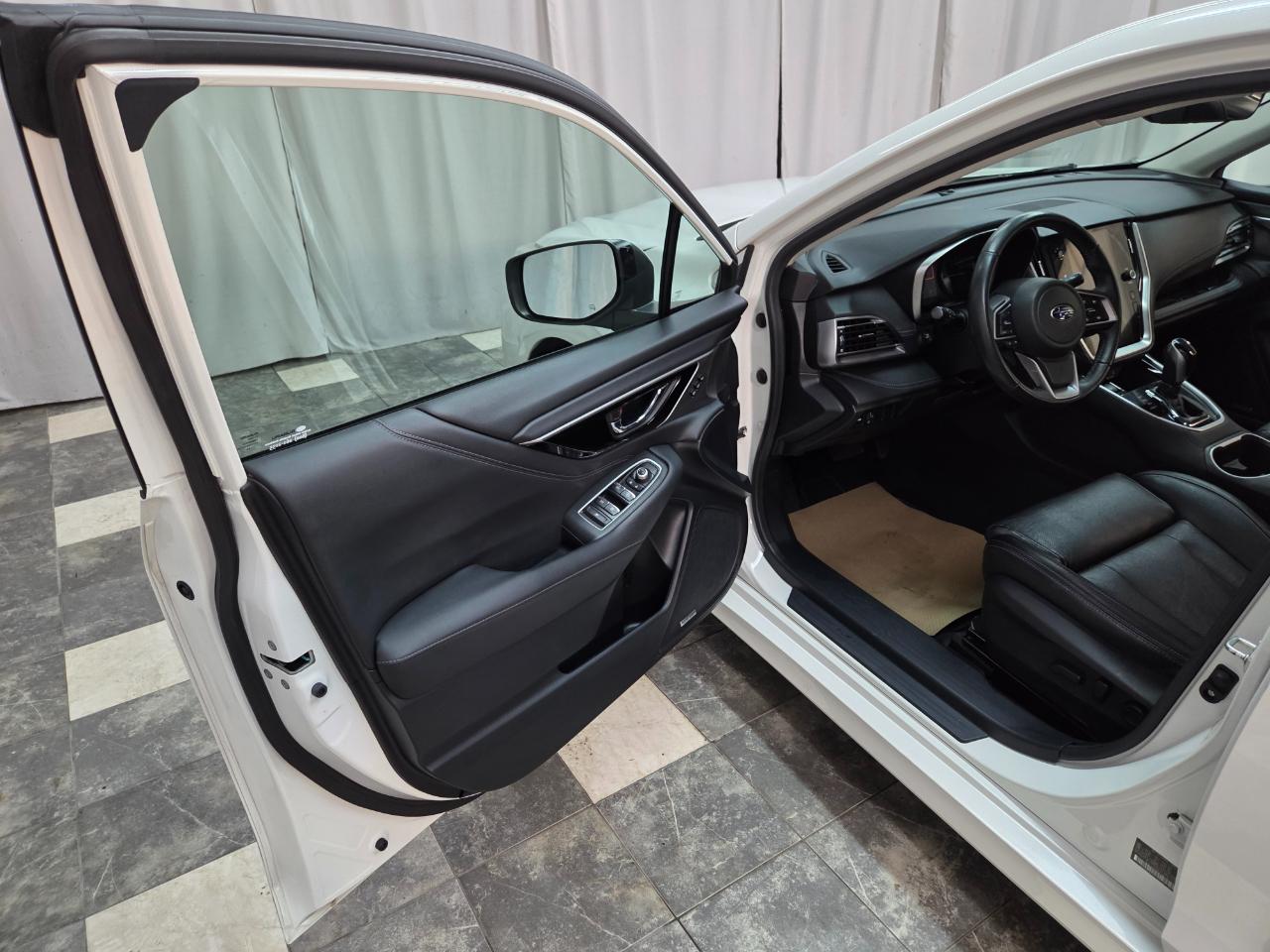 Subaru Legacy Limited 2020