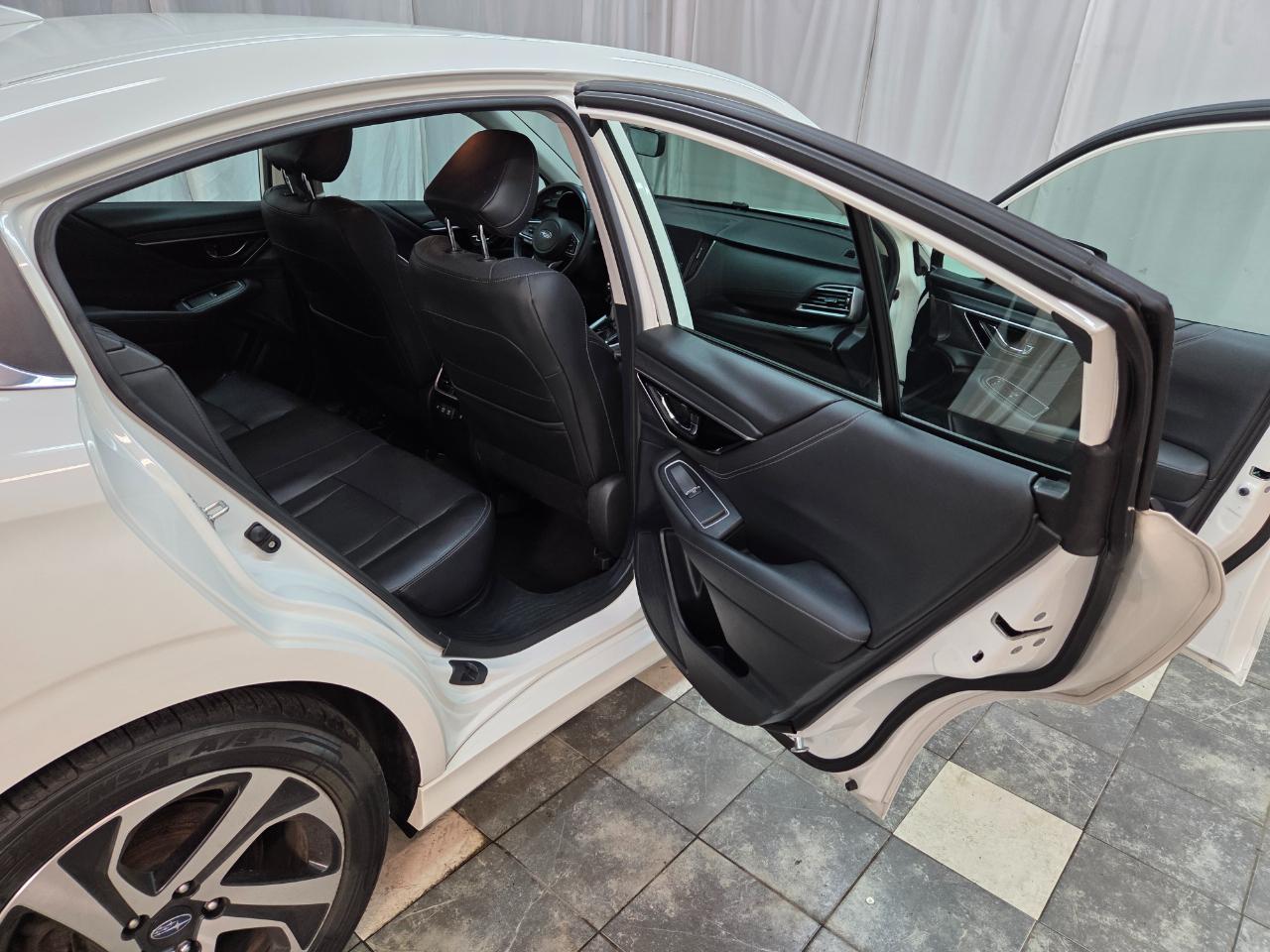 Subaru Legacy Limited 2020