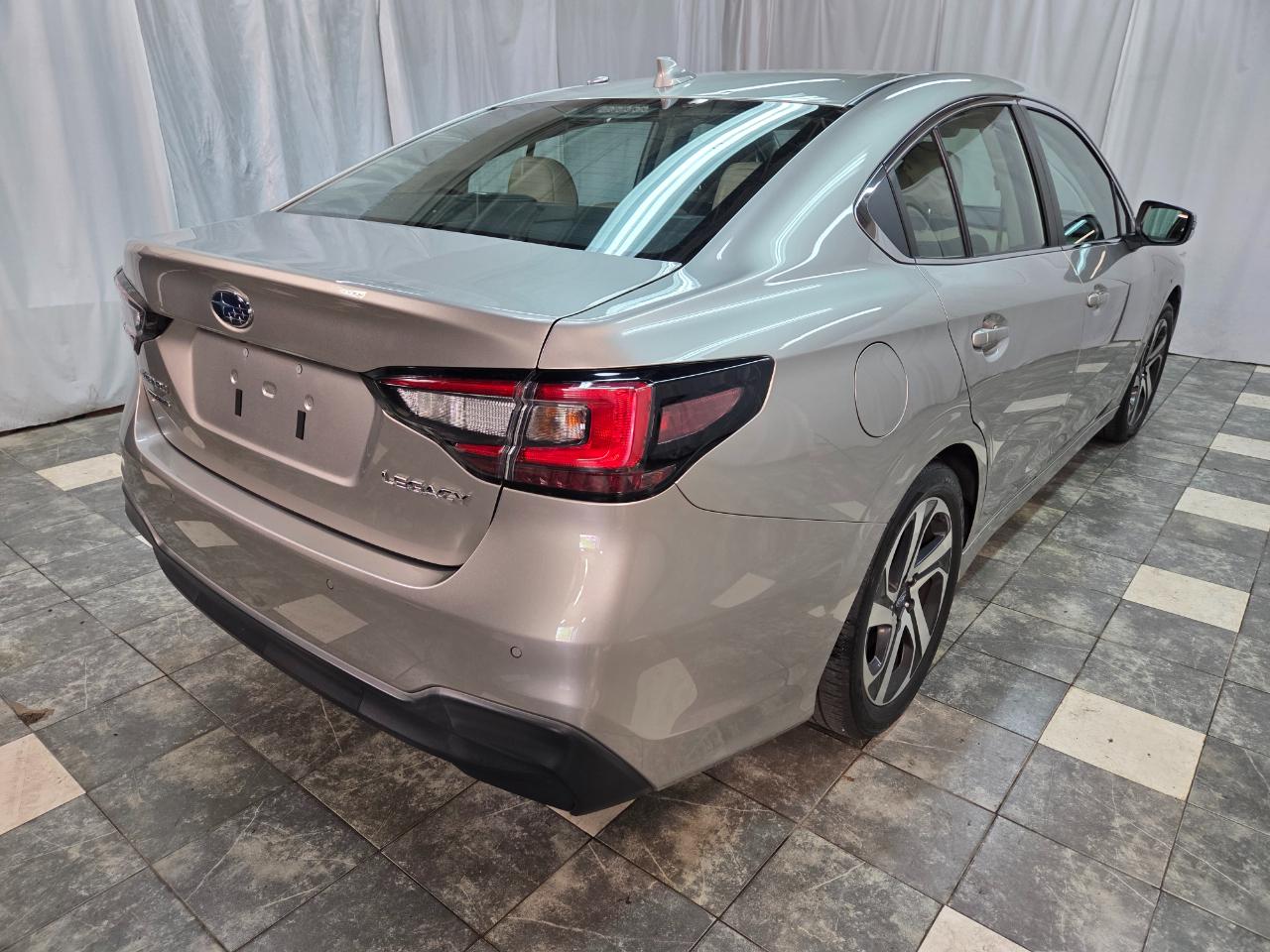 Subaru Legacy Limited 2020