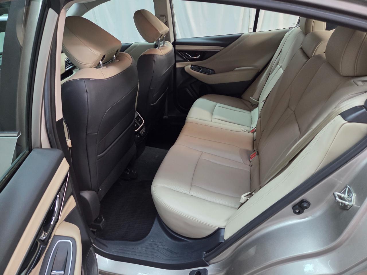 Subaru Legacy Limited 2020