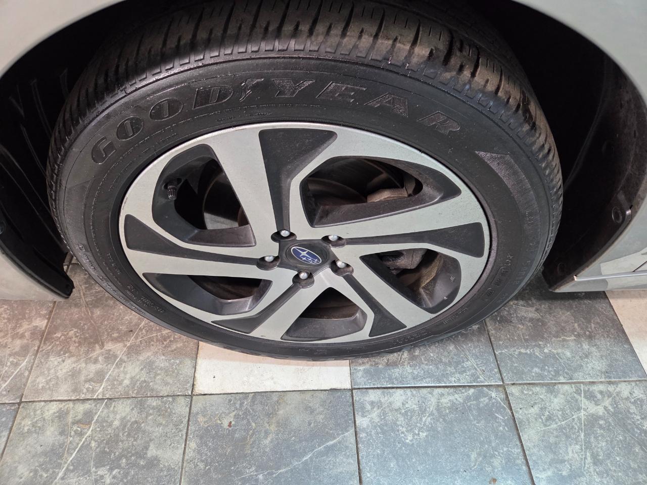 Subaru Legacy Limited 2020
