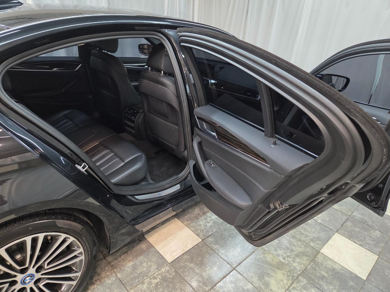 BMW 5-Series 530e xDrive iPerformance 2019