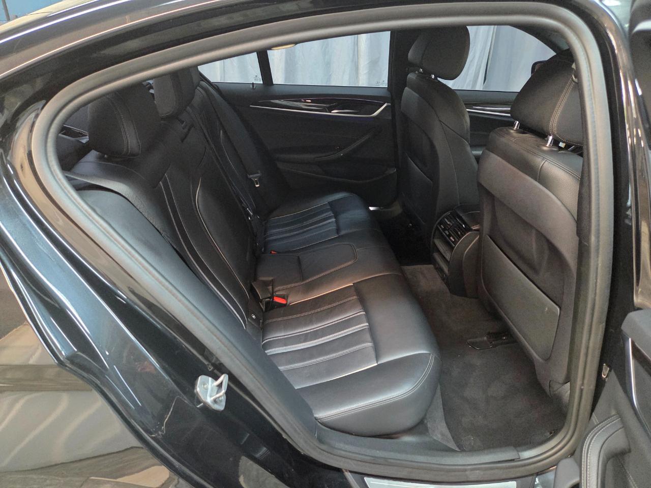 BMW 5-Series 530e xDrive iPerformance 2019