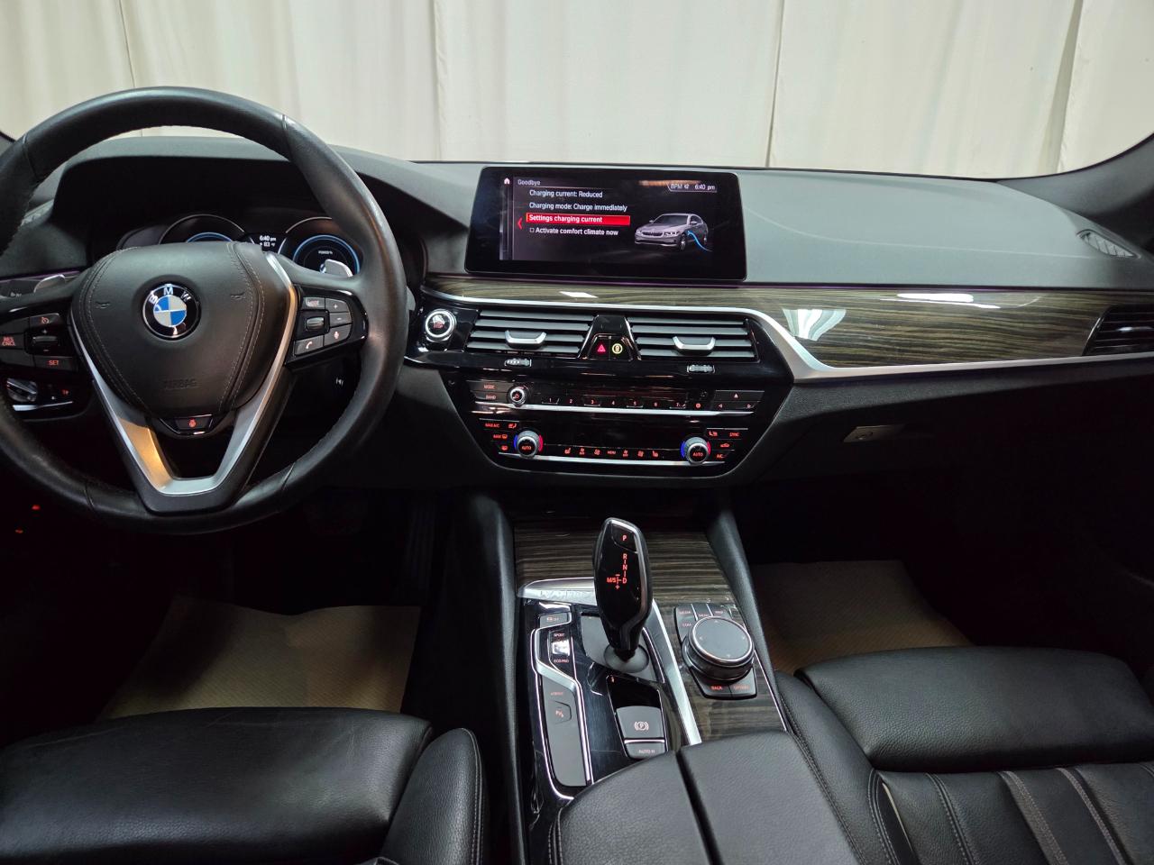 BMW 5-Series 530e xDrive iPerformance 2019