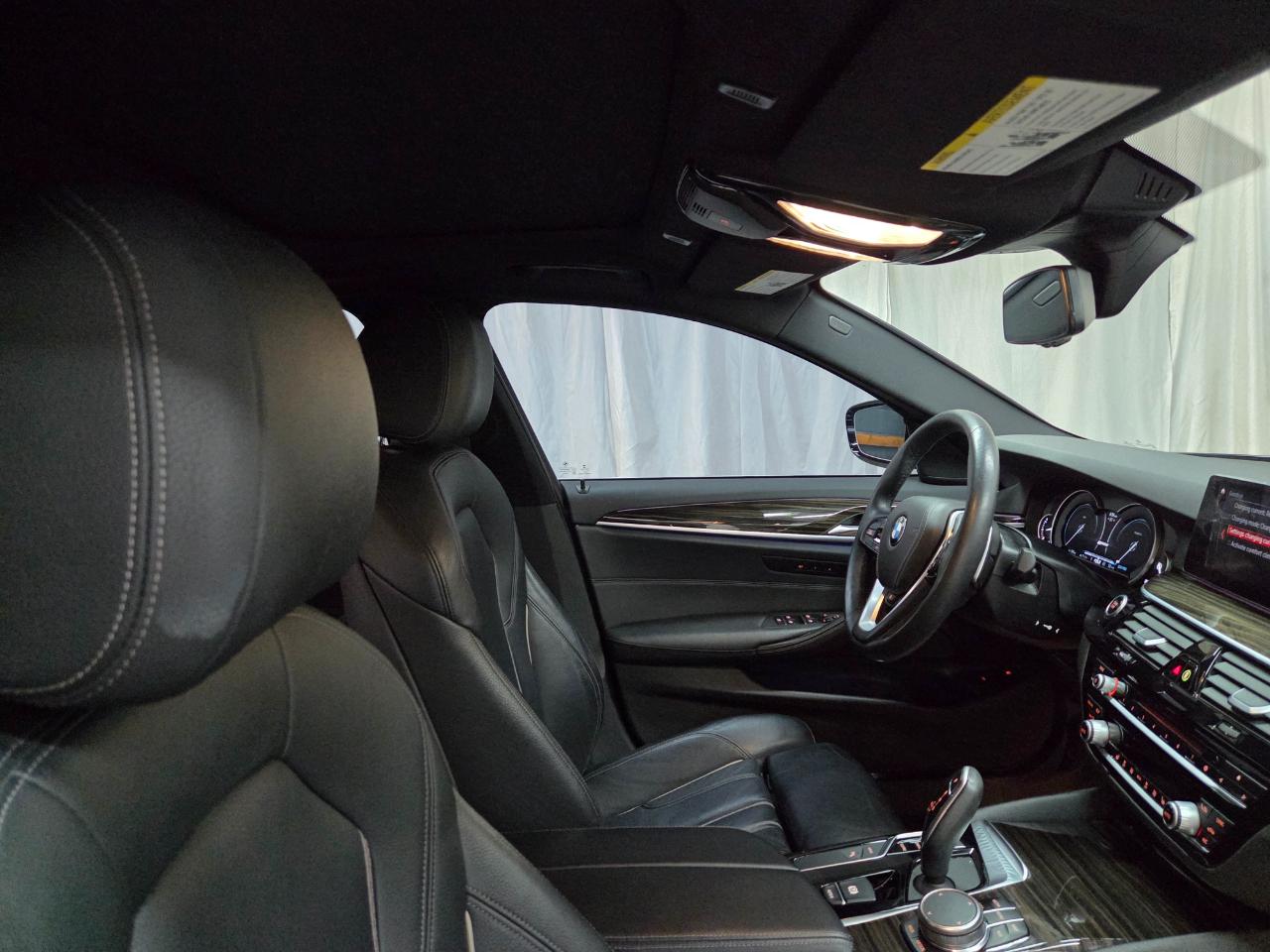 BMW 5-Series 530e xDrive iPerformance 2019