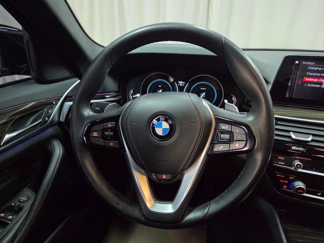 BMW 5-Series 530e xDrive iPerformance 2019