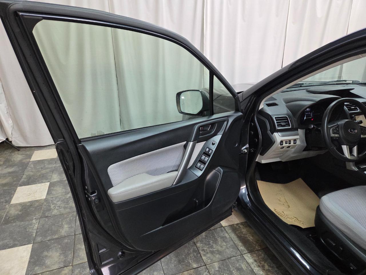 Subaru Forester 2.5i Premium PZEV CVT 2018
