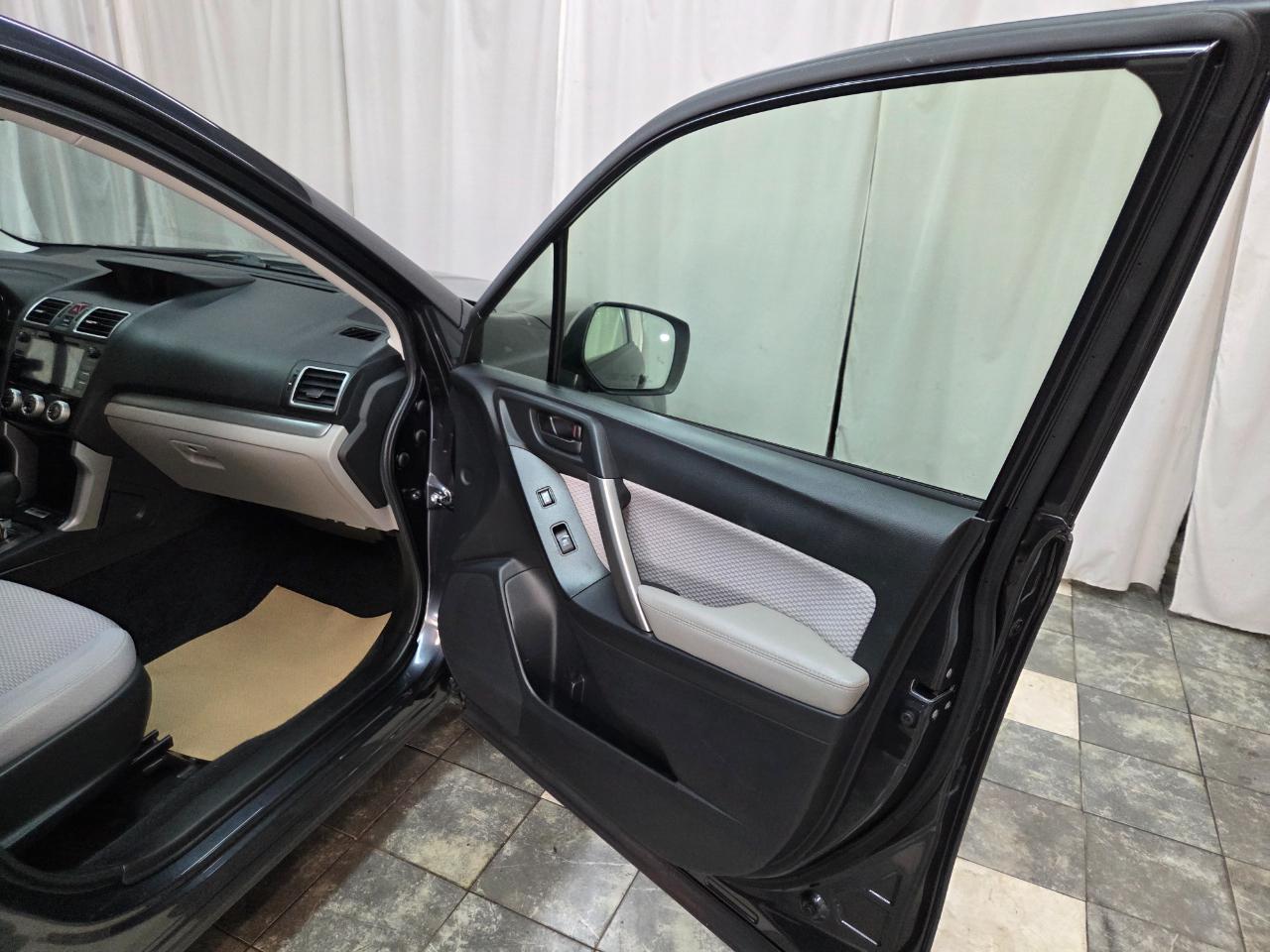 Subaru Forester 2.5i Premium PZEV CVT 2018