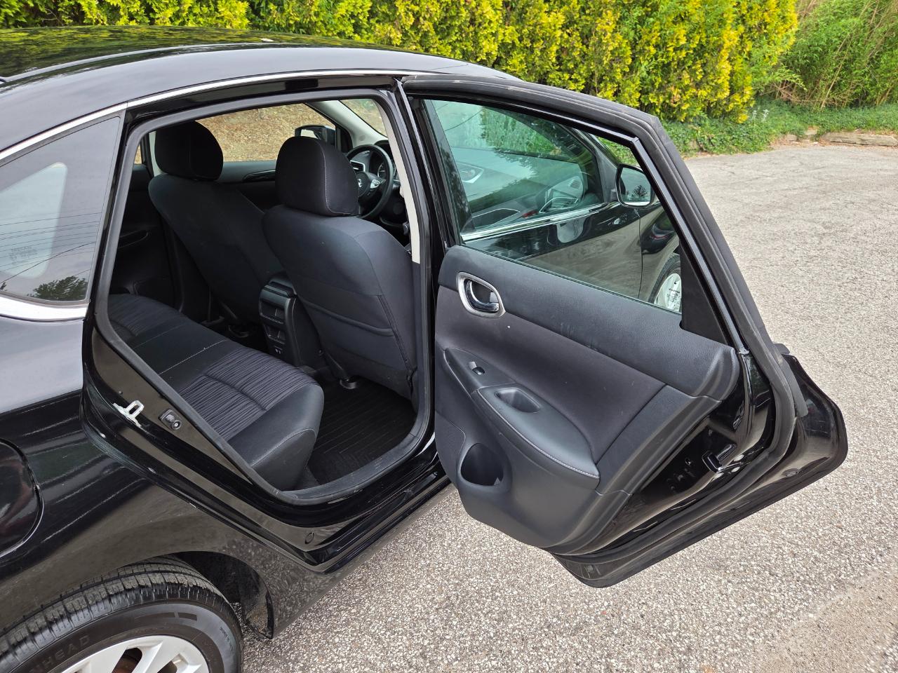 Nissan Sentra S CVT 2019