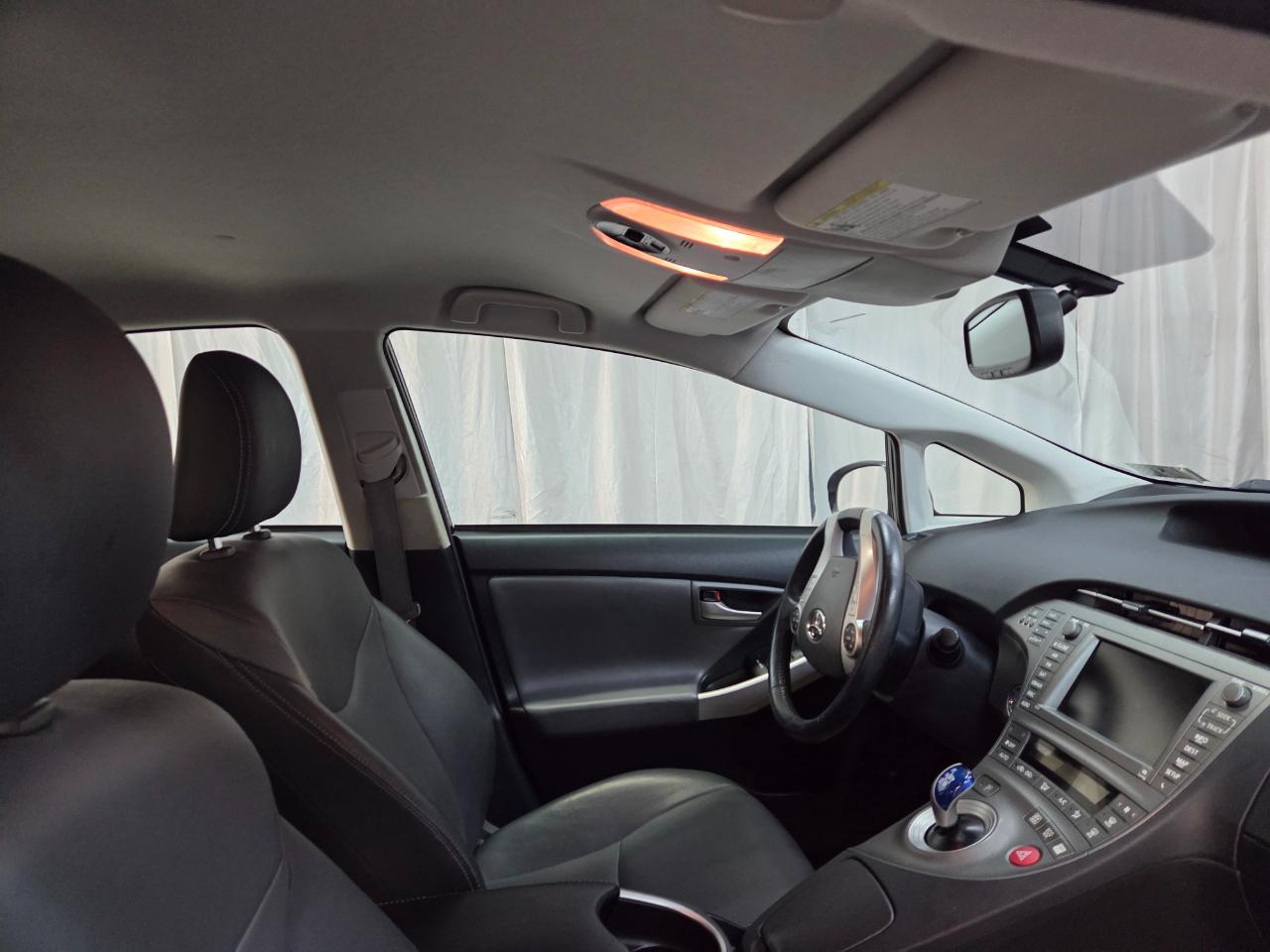 Toyota Prius Five 2015