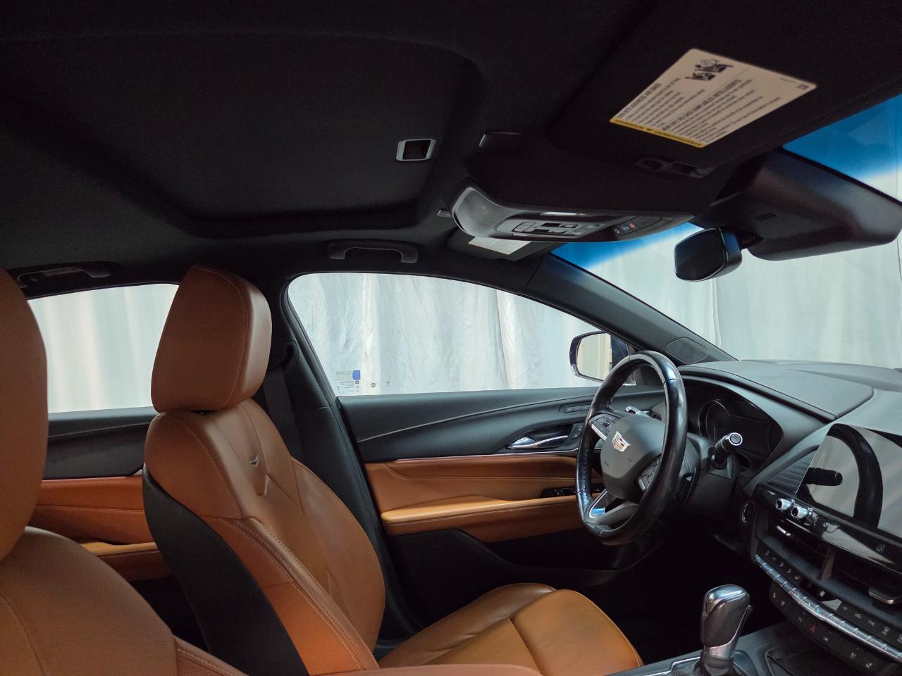 Cadillac CT4 Premium Luxury 2021