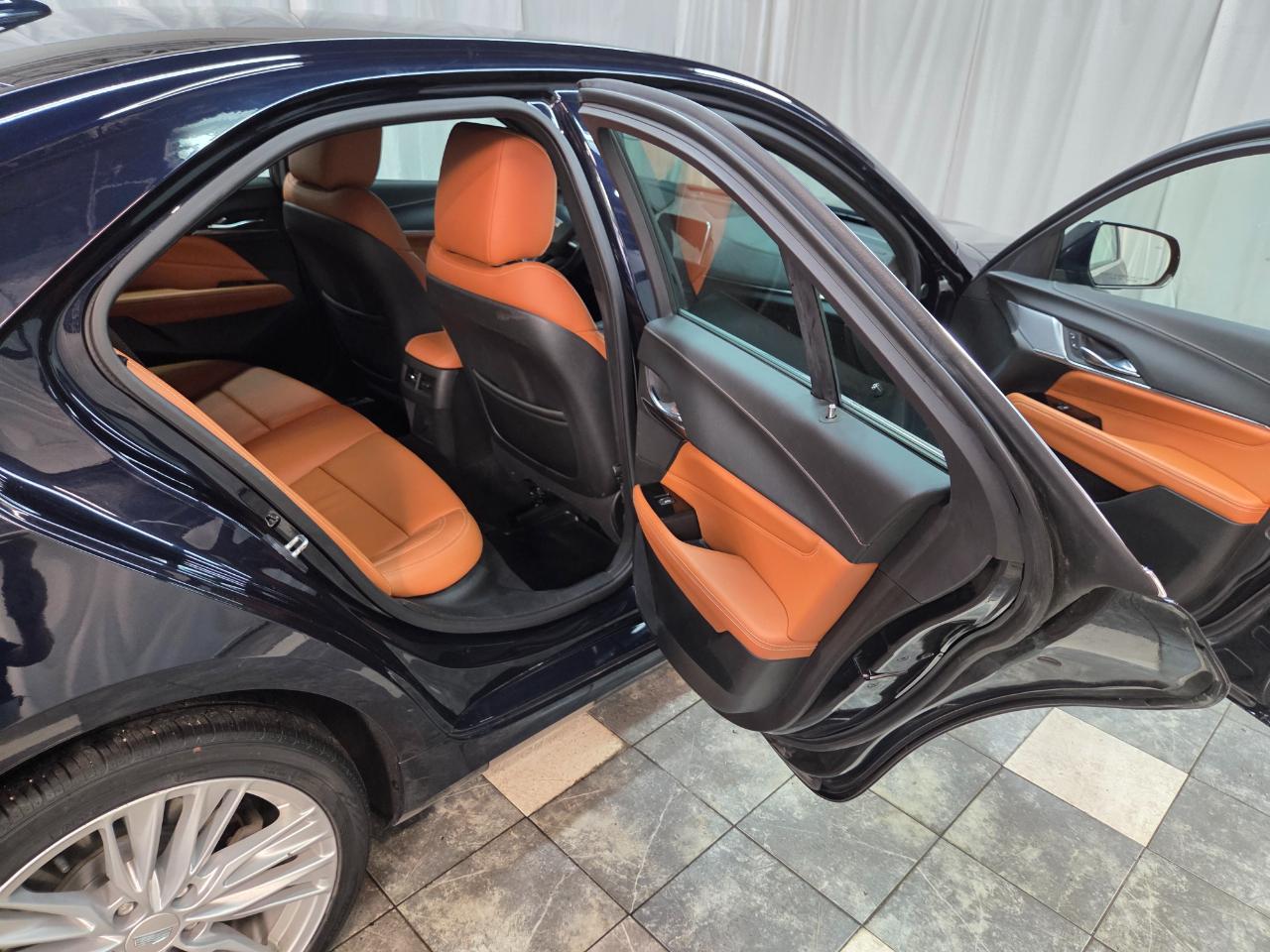 Cadillac CT4 Premium Luxury 2021
