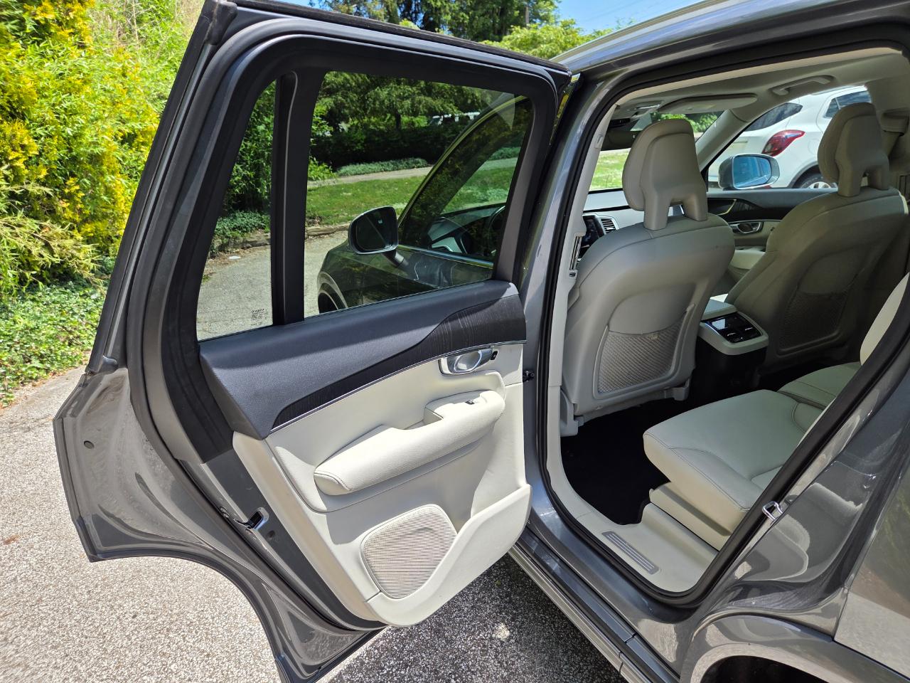 Volvo XC90 T5 Momentum 2020