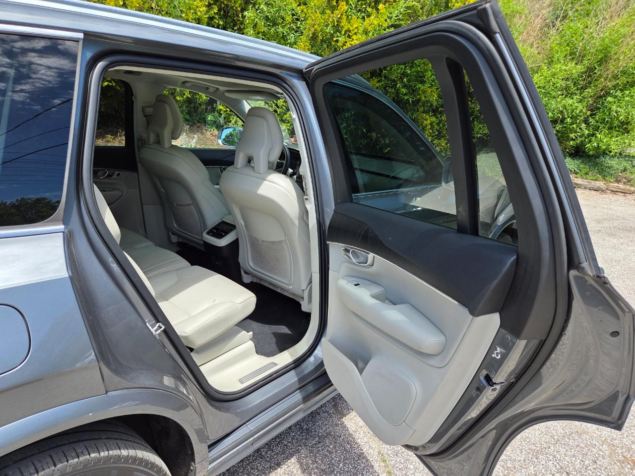 Volvo XC90 T5 Momentum 2020