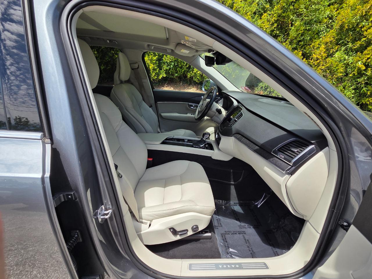 Volvo XC90 T5 Momentum 2020
